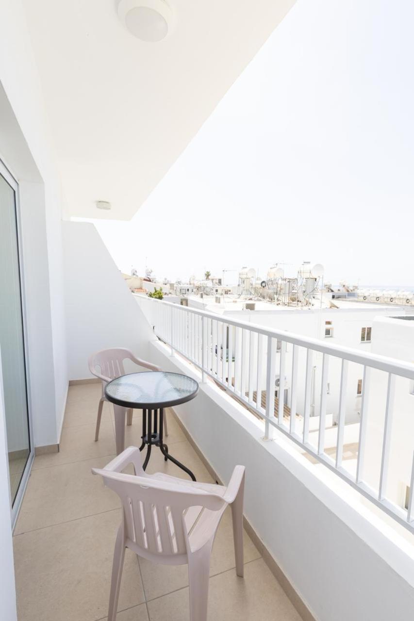 Christothea Apartments أيا نابا الغرفة الصورة