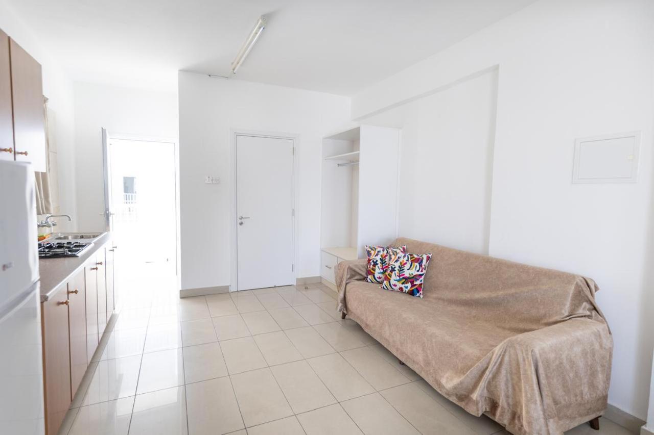 Christothea Apartments أيا نابا الغرفة الصورة
